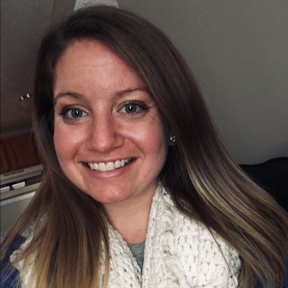 Meet your Posher, Alyssa